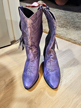 Laredo Purple Western Boots With Tassle